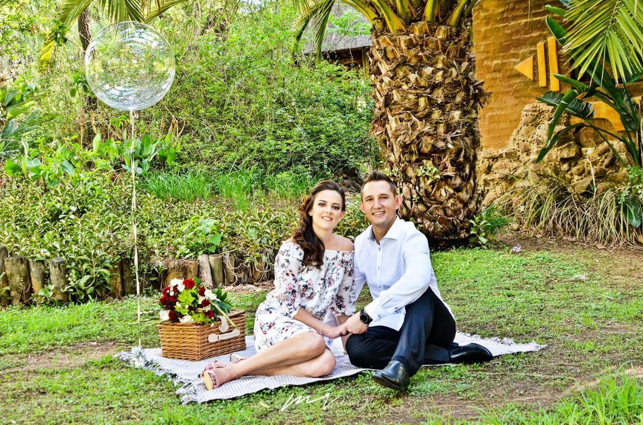 Hakunamatata Lodge & Health Spa/ Wedding & Conference Venue Muldersdrift Esterno foto