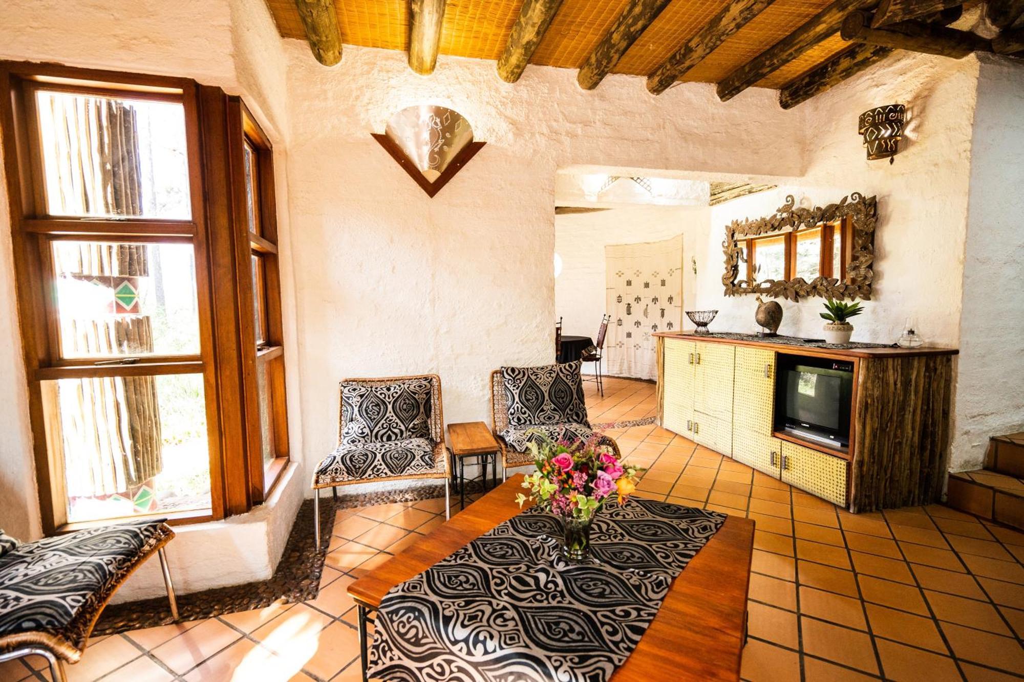 Hakunamatata Lodge & Health Spa/ Wedding & Conference Venue Muldersdrift Esterno foto