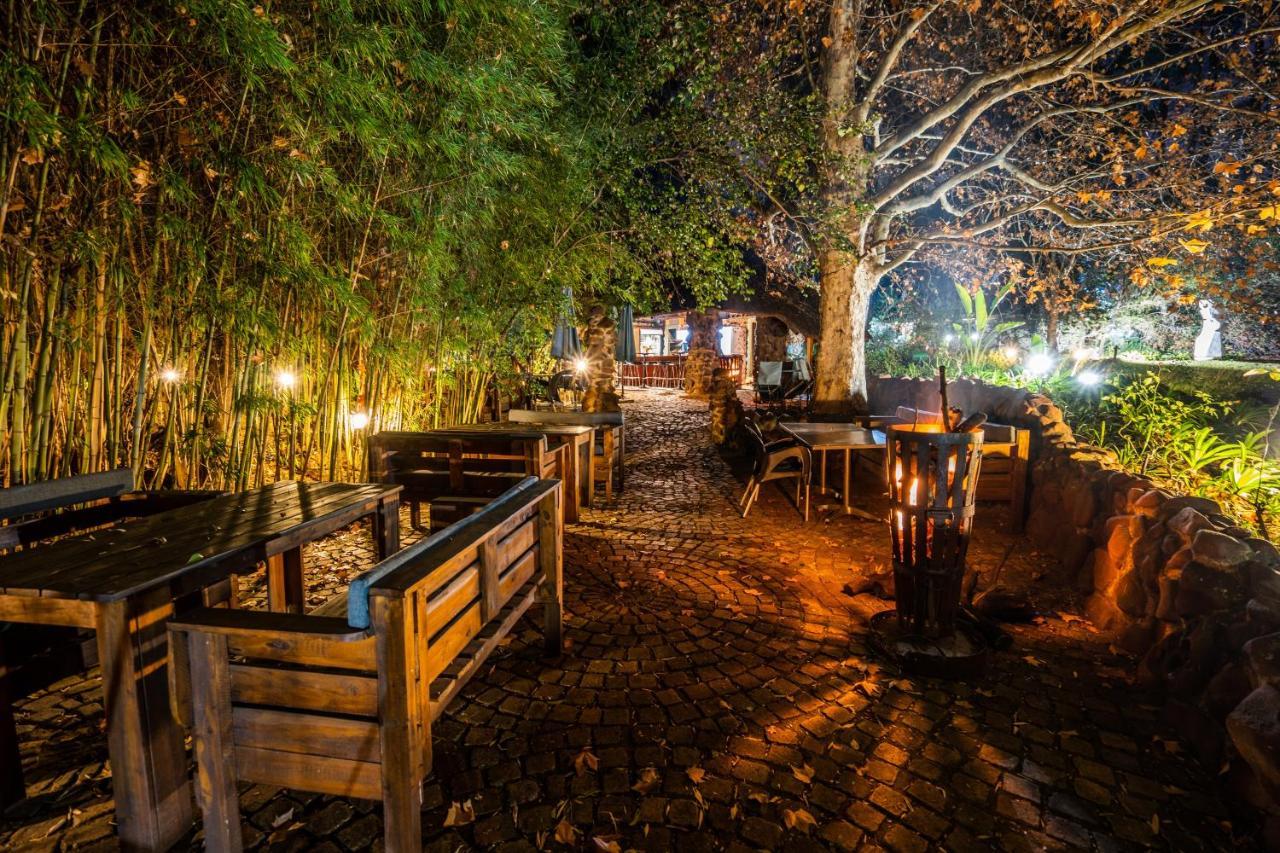 Hakunamatata Lodge & Health Spa/ Wedding & Conference Venue Muldersdrift Esterno foto
